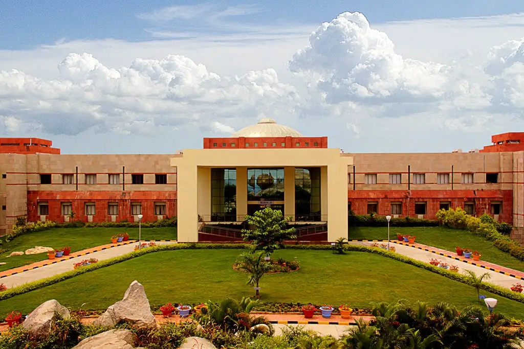 Birla Institute of Technology and Science - [BITS], Hyderabad